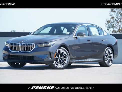 New 2026 BMW 530i image 1