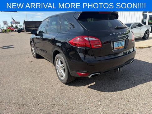 Used 2014 Porsche Cayenne AWD/4WD image 5