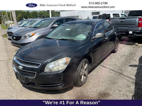 Used 2011 Chevrolet Malibu LS FWD image 1