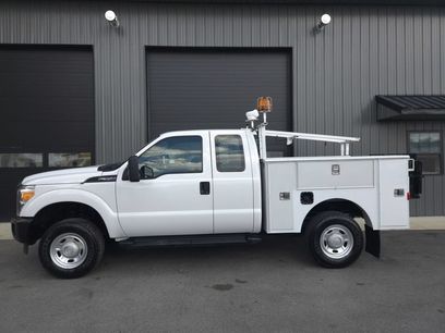 Used 2012 Ford F350 XL w/ Skid Plate Pkg