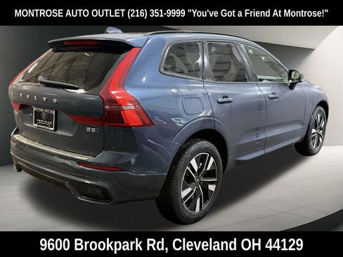 New 2026 Volvo XC60 B5 Plus w/ Protection Package Premier AWD/4WD image 5
