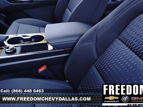 New 2026 Chevrolet Equinox LT w/ Midnight Edition image 35