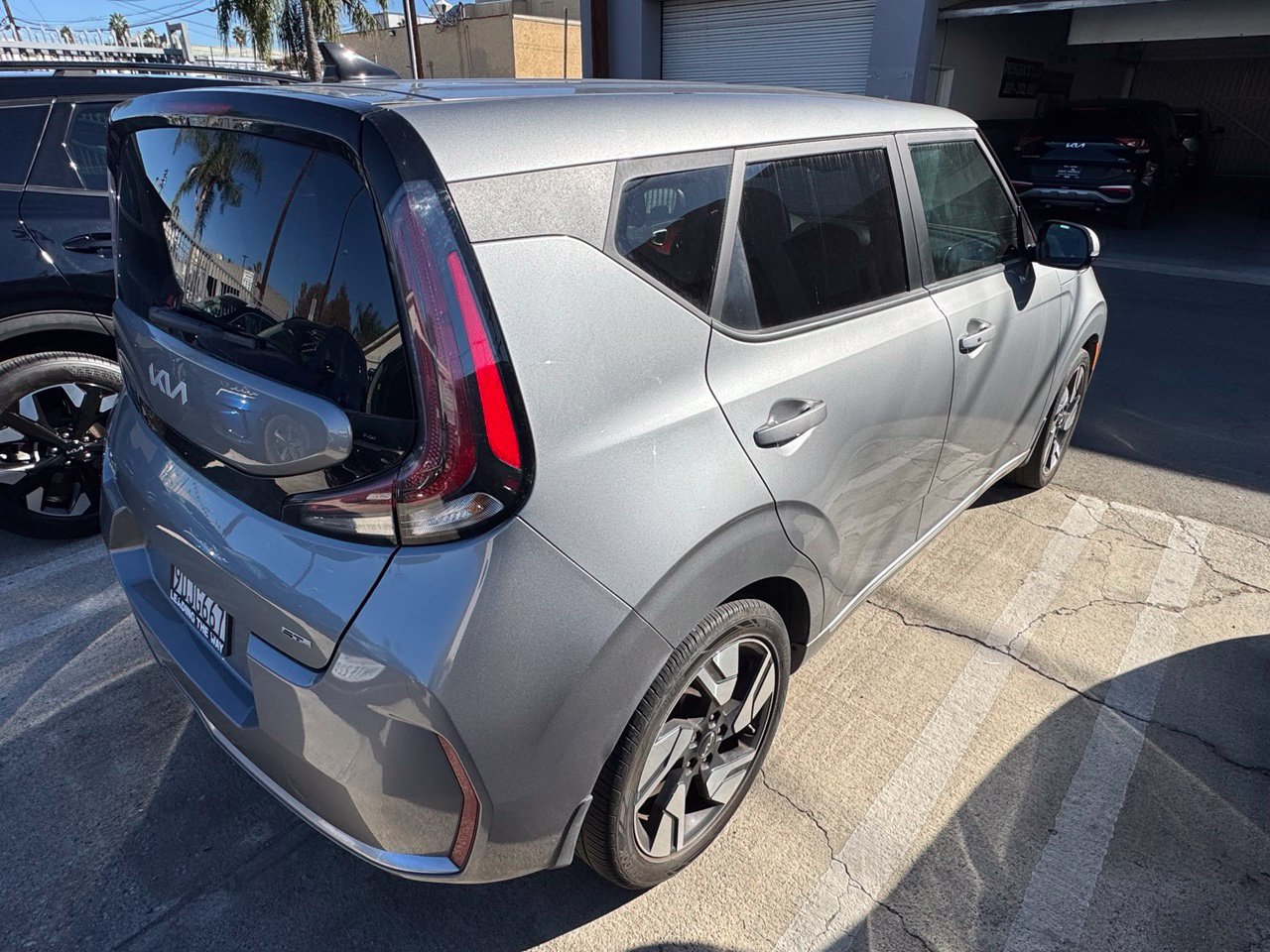 Certified 2023 Kia Soul GT-Line FWD image 3