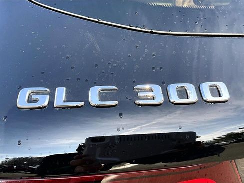 Certified 2022 Mercedes-Benz GLC 300 4MATIC image 32