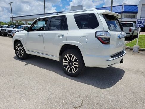 Used 2018 Toyota 4Runner Limited RWD image 4