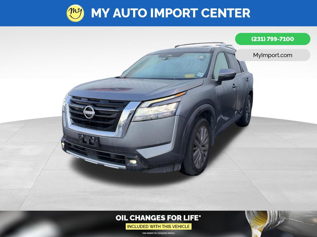 Used 2024 Nissan Pathfinder SL w/ SL Premium Package AWD/4WD image 3