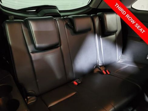 Used 2019 Toyota Highlander XLE image 13