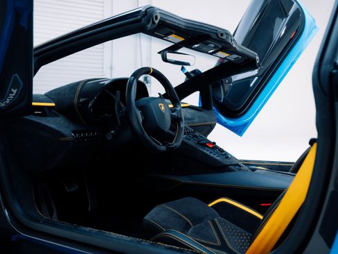 Used 2022 Lamborghini Aventador LP 780-4 Ultimae image 2