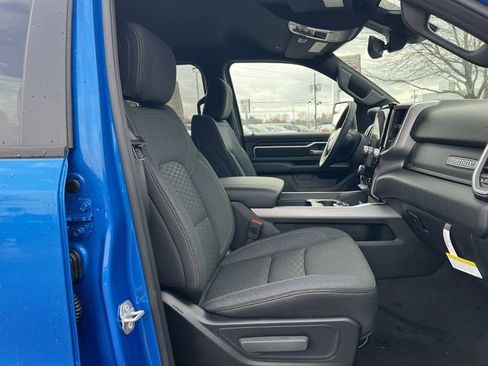New 2026 RAM 1500 4x4 Crew Cab image 19