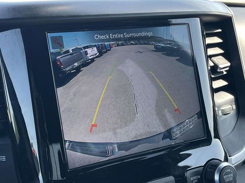 Used 2022 RAM 1500 Big Horn AWD/4WD image 28