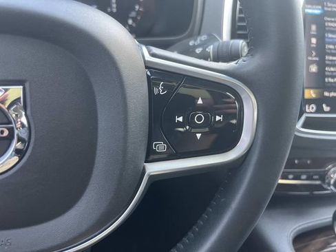 Used 2016 Volvo XC90 T6 Momentum w/ Momentum Plus Package AWD/4WD image 30