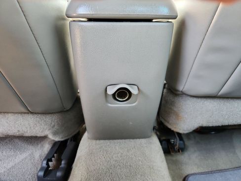 Used 2004 Chevrolet Impala SS w/ Preferred Equipment Group FWD image 13