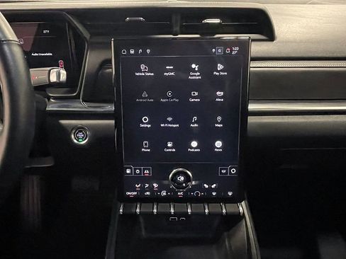 Used 2025 GMC Terrain Elevation image 30