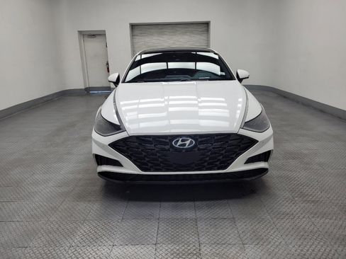 Used 2020 Hyundai Sonata Limited FWD image 14