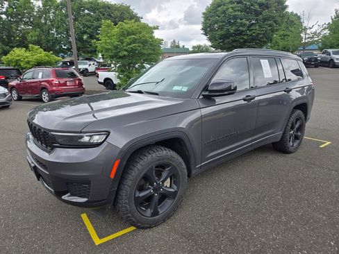 Used 2023 Jeep Grand Cherokee L Laredo AWD/4WD image 3