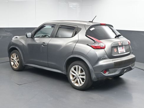 Used 2015 Nissan Juke SV image 6