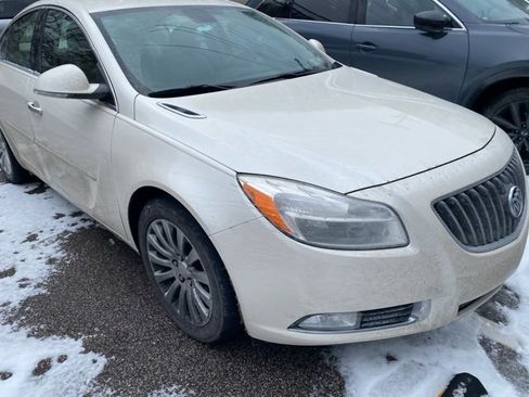Used 2013 Buick Regal Premium image 14