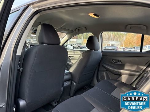 Used 2024 Nissan Sentra SV image 28