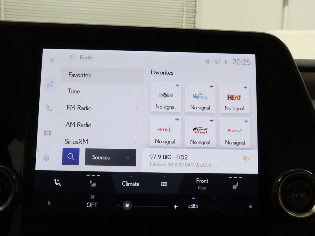 Used 2024 Lexus RX 350 FWD w/ Technology Package image 20