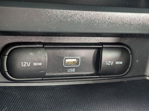 Used 2020 Kia Soul S FWD image 22