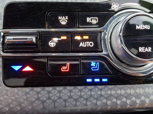 Certified 2023 Lincoln Aviator Black Label AWD/4WD image 28