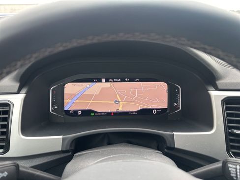 Used 2023 Volkswagen Atlas SEL image 5