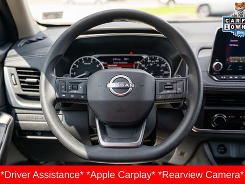 Used 2025 Nissan Rogue S AWD/4WD image 23