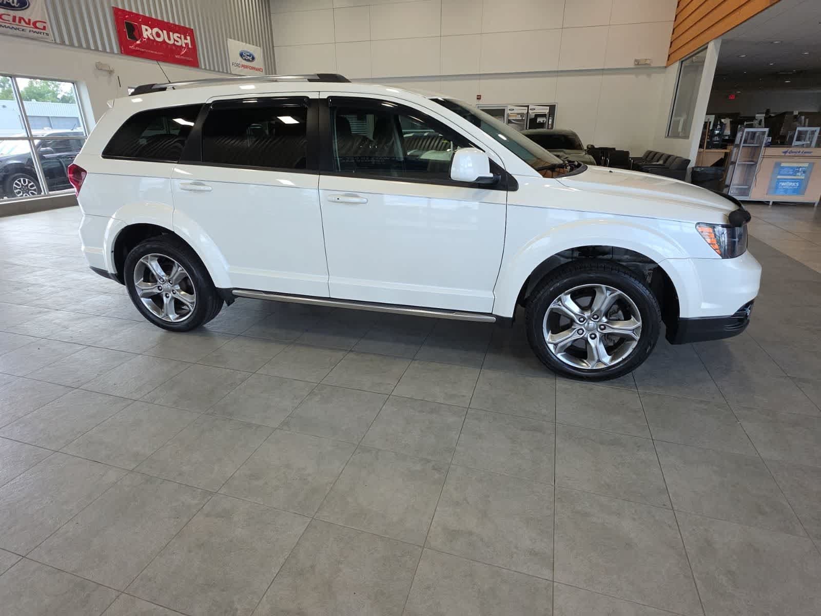 Used 2016 Dodge Journey Crossroad FWD image 5