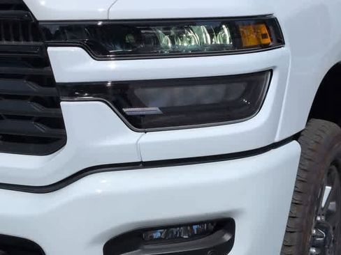 New 2026 RAM 3500 Big Horn AWD/4WD image 11