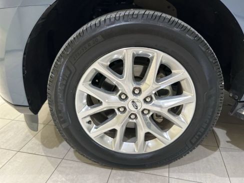 Certified 2020 Ford Expedition XLT w/ Equipment Group 202A AWD/4WD image 31
