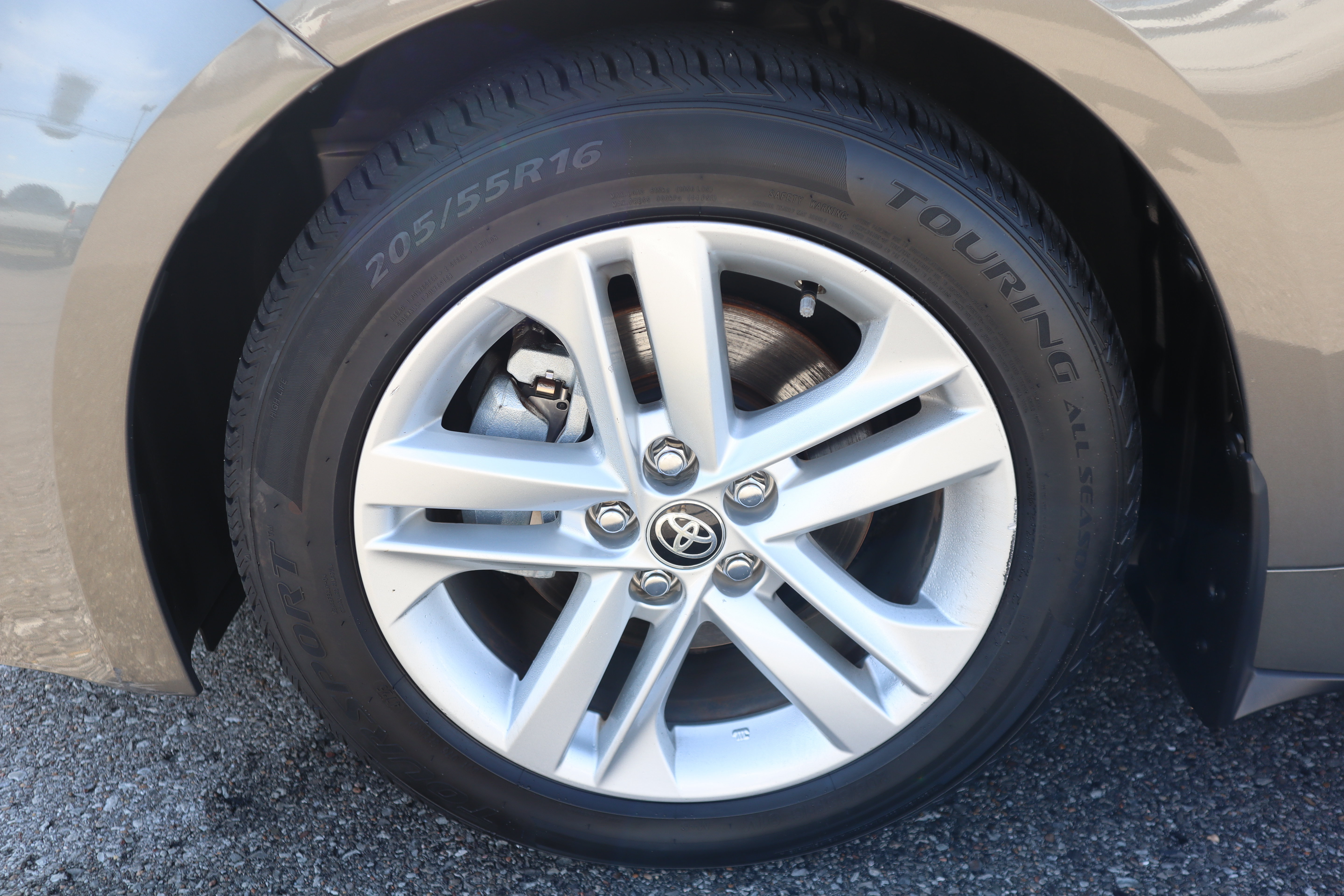 Used 2019 Toyota Corolla SE FWD image 12