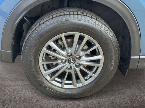 Used 2017 MAZDA CX-5 Touring w/ Preferred Equipment Package image 8