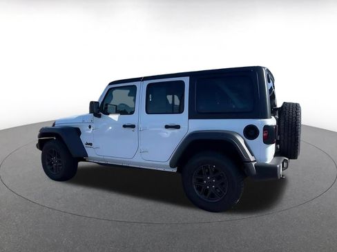 Used 2025 Jeep Wrangler Unlimited Sport AWD/4WD image 8