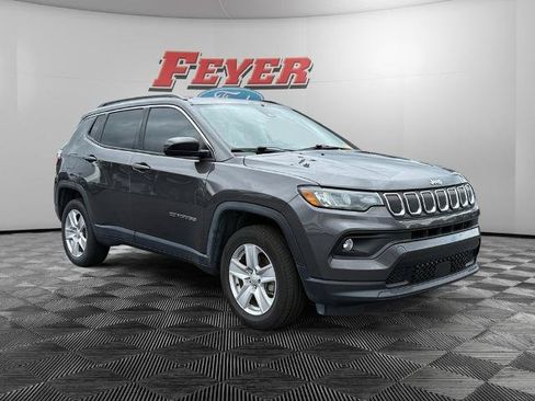 Used 2022 Jeep Compass Latitude AWD/4WD image 4