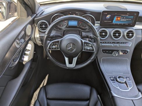 Used 2020 Mercedes-Benz C 300 4MATIC Sedan image 17