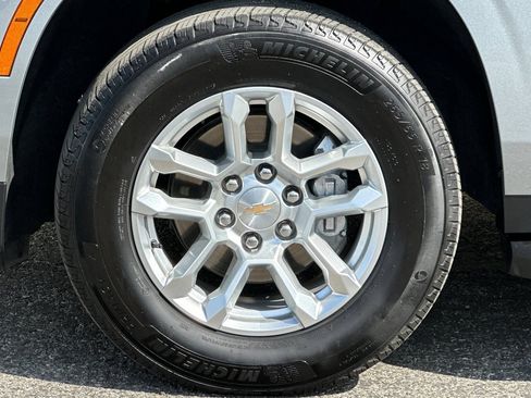 Certified 2025 Chevrolet Tahoe LT AWD/4WD image 38