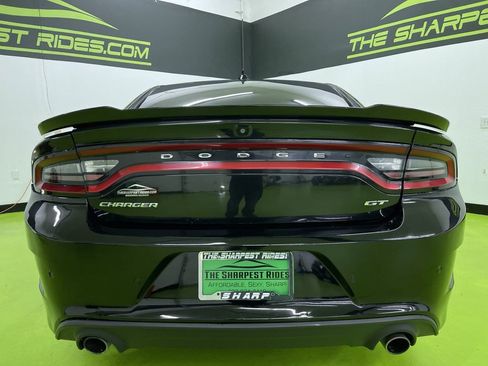 Used 2019 Dodge Charger GT image 8