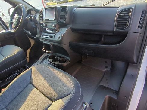 New 2024 RAM ProMaster 3500 w/ Convenience Group image 27