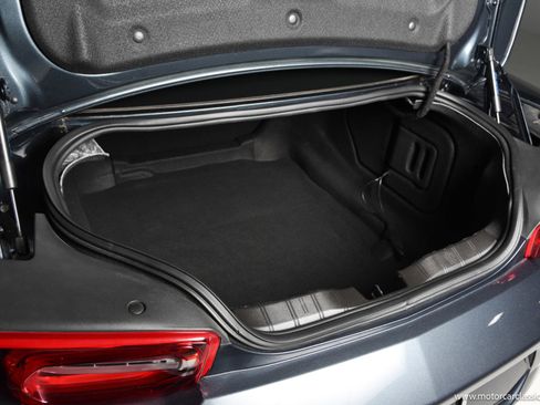 Used 2021 Chevrolet Camaro LT image 30