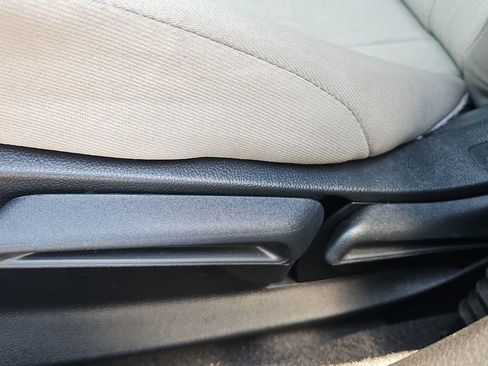 Certified 2025 Honda Accord LX image 14