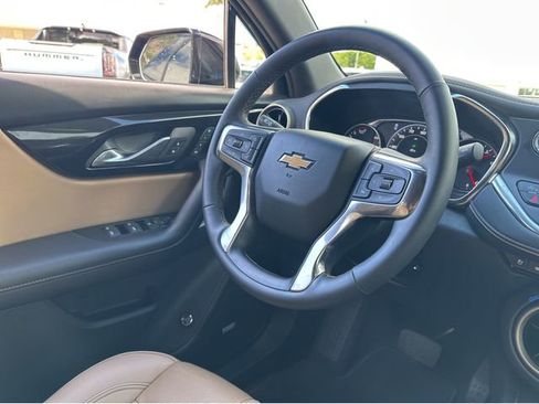 Certified 2024 Chevrolet Blazer Premier w/ Enhanced Convenience Package image 27
