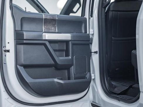 Used 2022 Ford F350 Lariat w/ Lariat Ultimate Package image 44