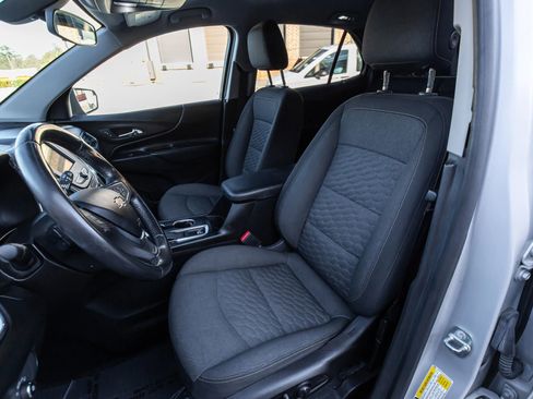 Used 2019 Chevrolet Equinox LT image 16