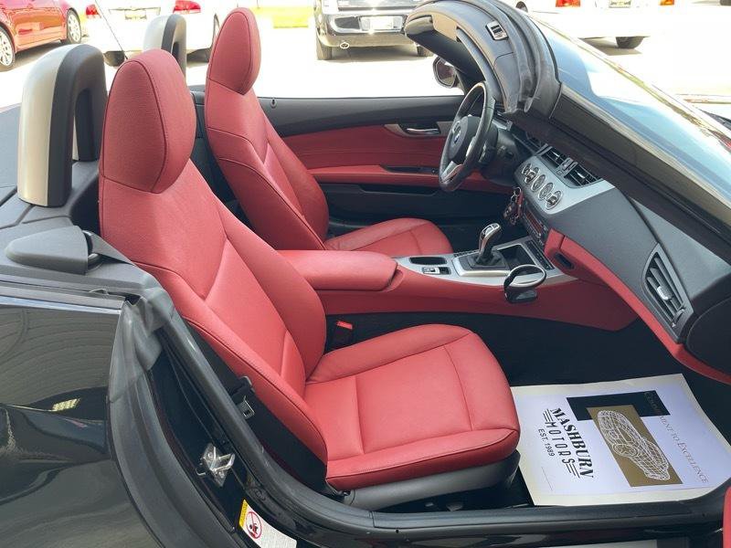 Used 2009 BMW Z4 sDrive35i RWD image 42