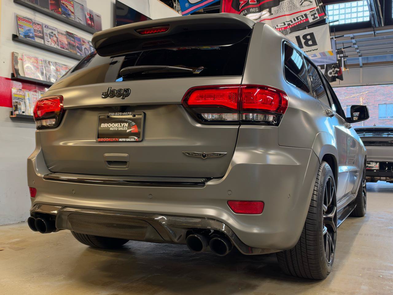 Used 2021 Jeep Grand Cherokee Trackhawk AWD/4WD image 7