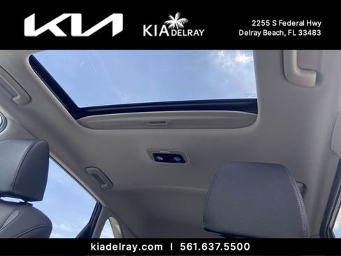 New 2026 Kia Seltos SX image 17