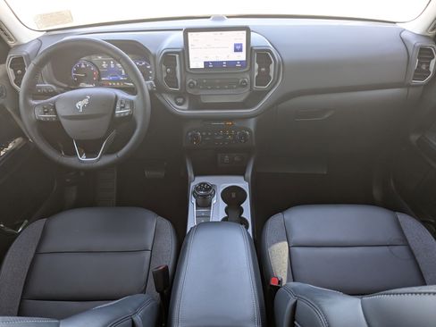 Used 2023 Ford Bronco Sport Outer Banks image 18