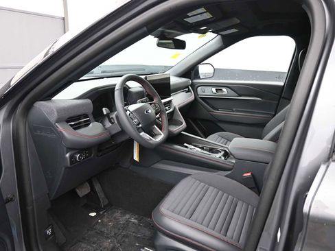 New 2026 Ford Explorer ST-Line image 26