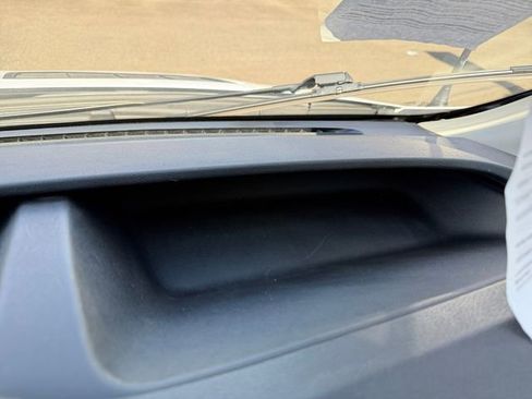 Used 2023 Ford Transit 350 DRW image 21