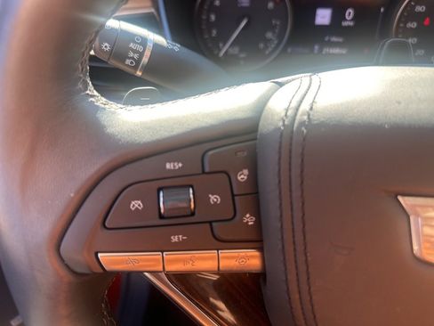 Used 2023 Cadillac XT6 Premium Luxury w/ Platinum Package image 16